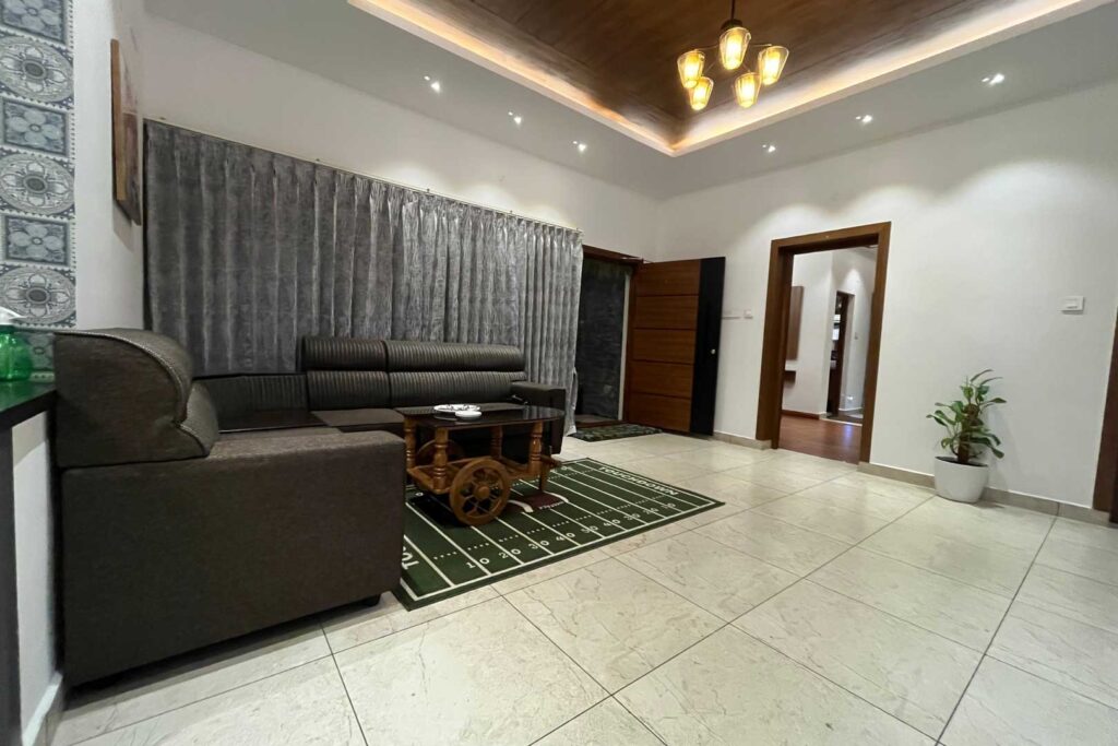 Lushgreen Kodaikanal Living-Room-with-Sofa-Sets